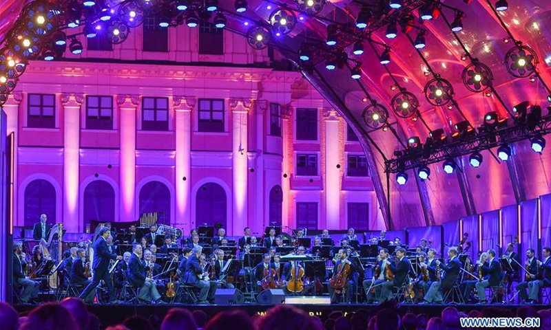 Summer Night Concert Held At Schoenbrunn Palace In Austria - Global Times