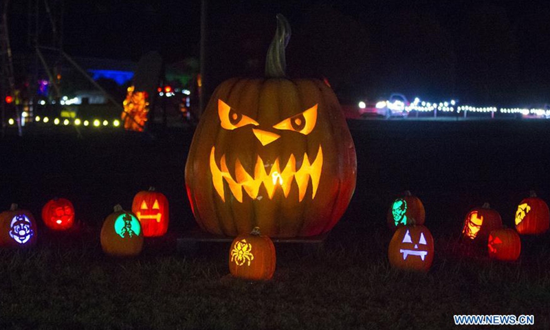 2020 Pumpkins After Dark drive-thru event held in Milton, Canada ...