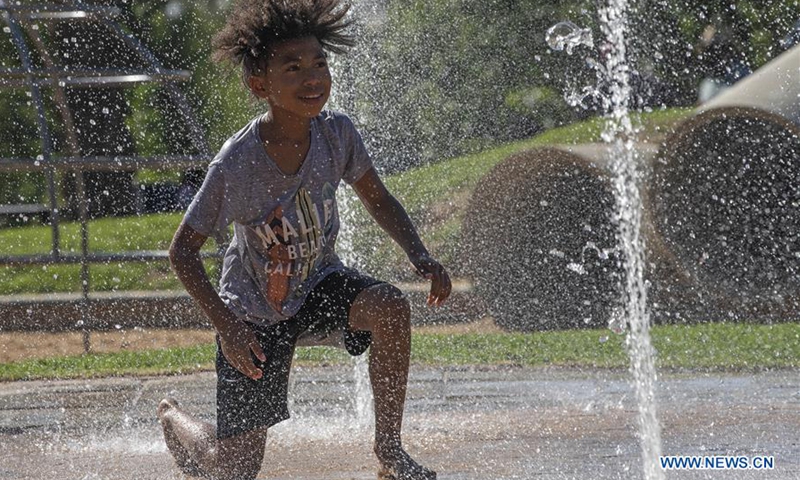 People have fun at park in Johannesburg, South Africa - Global Times