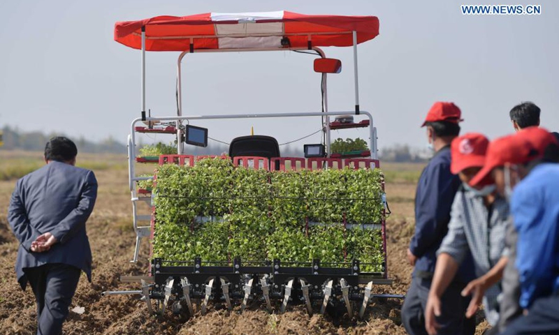 Farming devices displayed at intelligent farm in China's Jiangxi ...