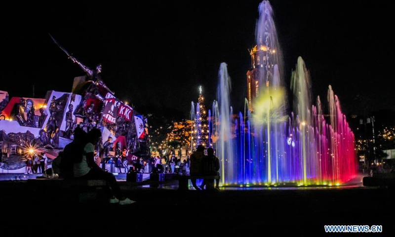 Fireworks displayed during New Year celebration in Manila, the Philippines - Global Times