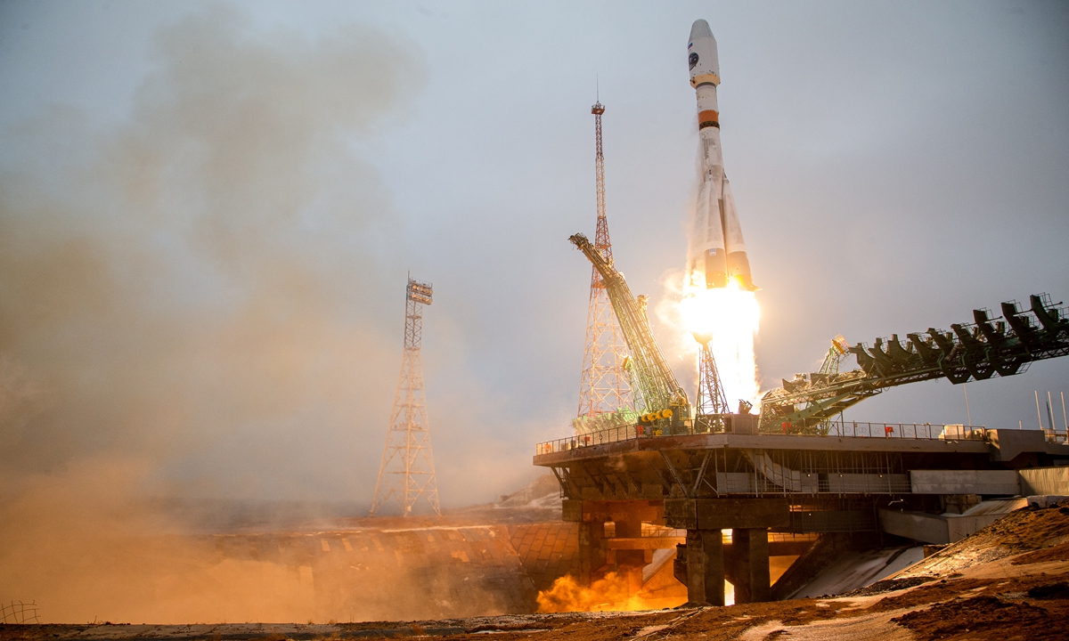 The Soyuz 2.1b rocket carrying a Fregat-M booster and the meteorology and emergency communications satellite, Arktika-M No 1, blasts off from the launch pad at the Baikonur Cosmodrome in Kazakhstan. Arktika-M No 1 is the first of ten Arktika satellites to be launched by Roscosmos, Russia's space agency, into orbit. The Arktika-M satellites will obtain color images of clouds and Earth's surface in the Arctic. Photo: VCG