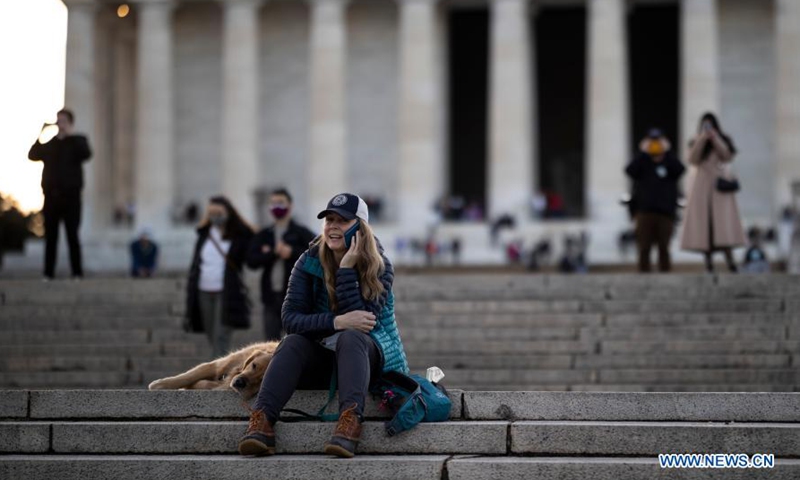 People visit the Lincoln Memorial in Washington D.C., the United States, Feb. 27, 2021.Photo:Xinhua