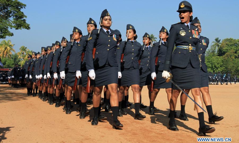 Members of the Sri Lanka Air Force (SLAF) take part in a parade to celebrate the 70th anninversary of SLAF at the Katunayaka Air Force grounds in the outskirts of Colombo, Sri Lanka, on March 2, 2021.(Photo: Xinhua)