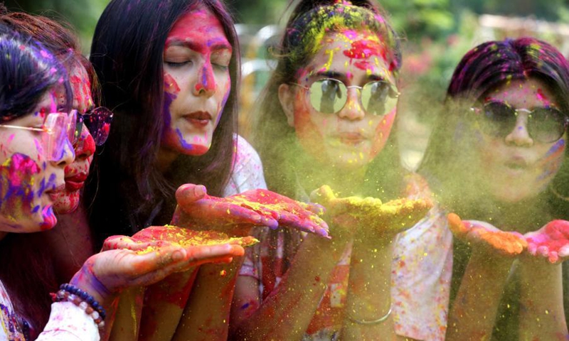 Holi festival of colours celebrated across India - Global Times