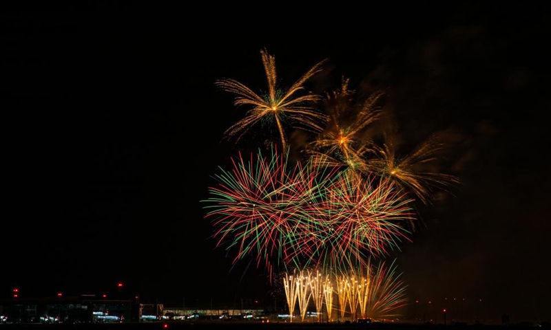 Firework show held to mark completion of terminal area of Chengdu ...