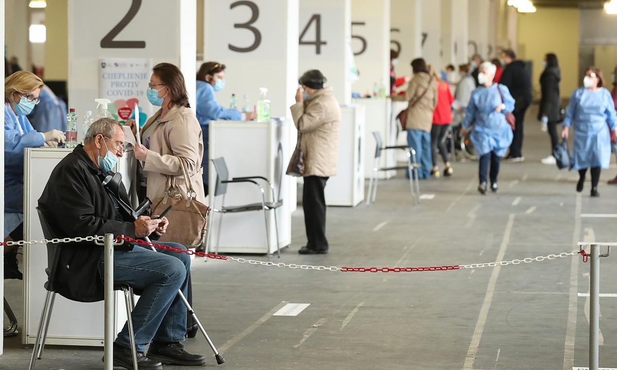 Vaccination frenzy - Global Times