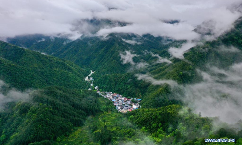 Aerial photo taken on May 17, 2021 shows the mountains surrounded by cloud and mist in Wuyishan National Park, southeast China's Fujian Province.(Photo: Xinhua)