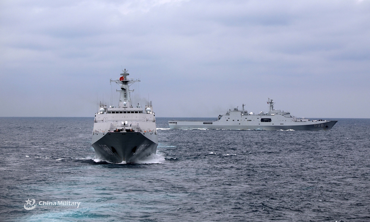 Vessels attached to a naval landing ship flotilla under the PLA Southern Theater Command change the formation pattern during acombattraining exercise inlate April, 2021. (eng.chinamil.com.cn/Photo by GuYagen)