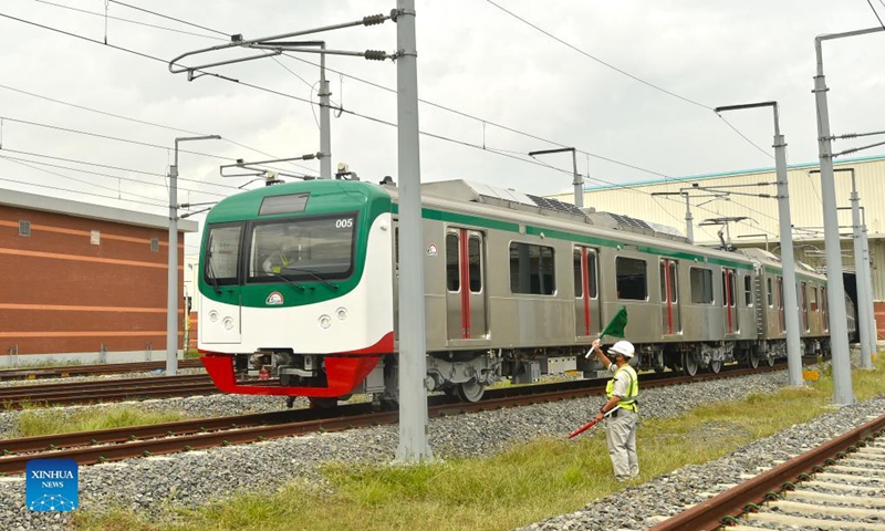 Photo taken on Aug. 29, 2021 shows a scene from the first trial run of Bangladesh's metro rail service in Dhaka, Bangladesh. Bangladesh's first metro rail in the capital Dhaka made the trial run Sunday on a section of the 20.1-km project, known as Mass Rapid Transit Line-6 (MRT 6). Photo: Xinhua