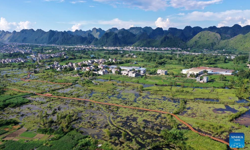 Aerial photo taken on Aug. 31, 2021 shows a view of Chengjiang River wetland park in Du'an Yao Autonomous County, south China's Guangxi Zhuang Autonomous Region.Photo:Xinhua