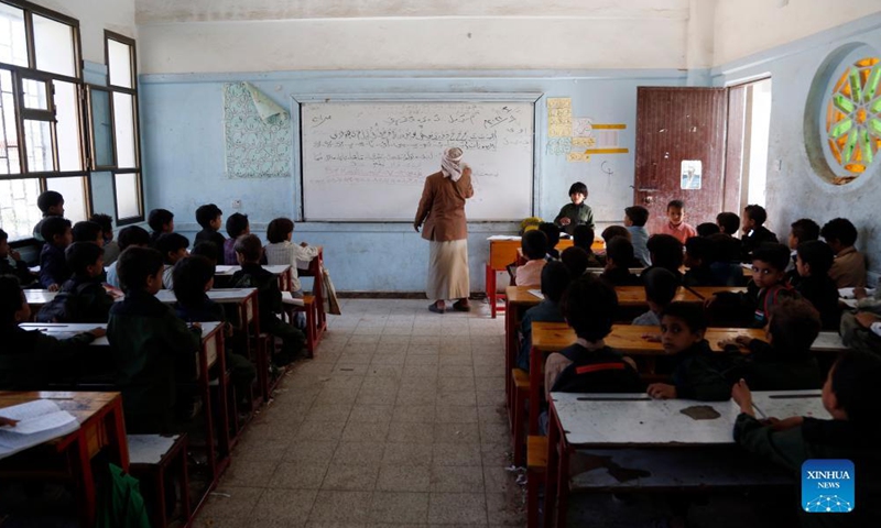 Children attend an Arabic class at a school in Sanaa, Yemen, on Sept. 8, 2021. The International Literacy Day declared by UNESCO is observed each year on Sept. 8.Photo:Xinhua