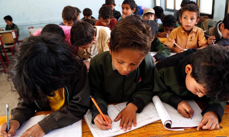 Children attend an Arabic class at a school in Sanaa, Yemen, on Sept. 8, 2021. The International Literacy Day declared by UNESCO is observed each year on Sept. 8.Photo:Xinhua