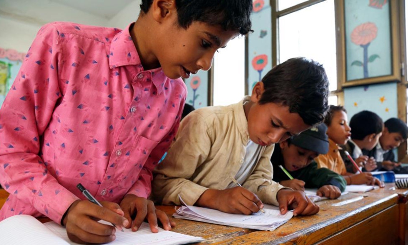 Children attend an Arabic class at a school in Sanaa, Yemen, on Sept. 8, 2021. The International Literacy Day declared by UNESCO is observed each year on Sept. 8.Photo:Xinhua