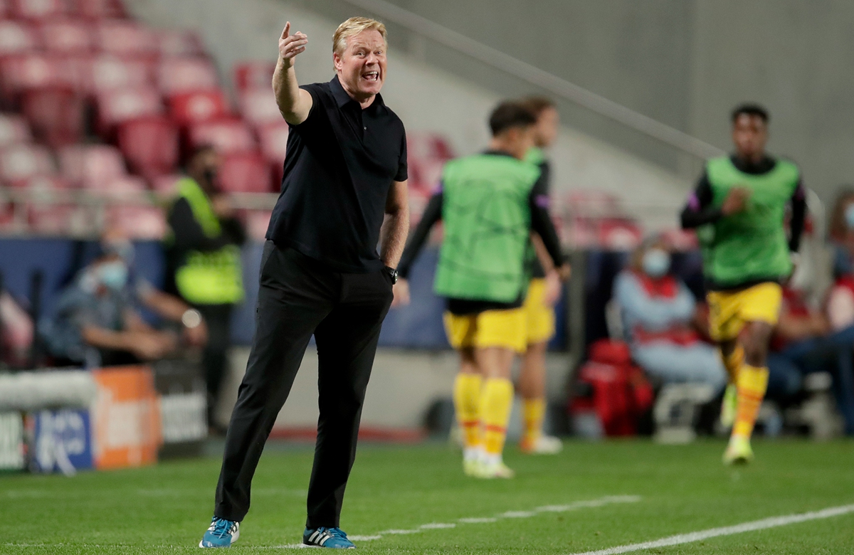 Former Barcelona coach Ronald Koeman reacts during a match on September 29 in Lisbon, Portugal. Photo: VCG