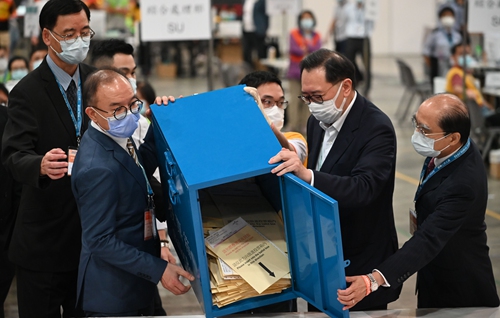 3 People Arrested For Violating Hk Law For Calling On Public To Cast Blank Votes In Legco 