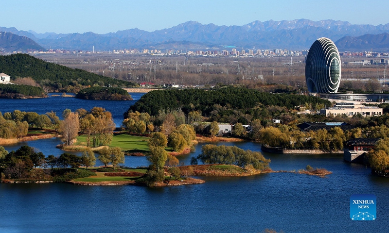 Check out the beautiful early winter scenery in Beijing. Photo: Xinhua