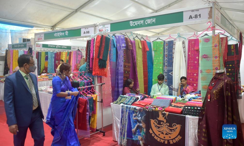 People visit Bangladesh's National Small and Medium Enterprise (SME) Fair in Dhaka, capital of Bangladesh, on Dec. 5, 2021.Photo:Xinhua