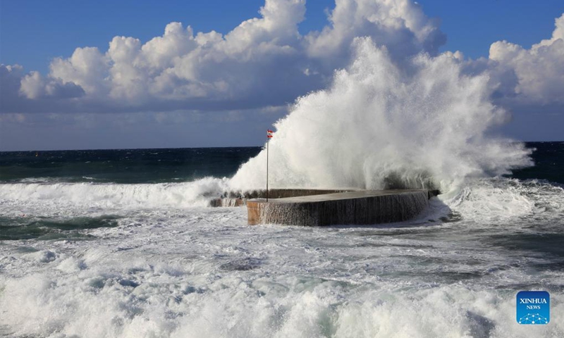 High-rising waves hit the coast of Beirut, Lebanon, Dec. 21, 2021.(Photo: Xinhua)