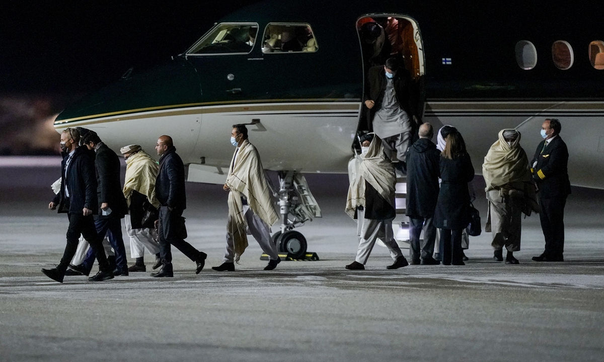 An Afghan Taliban delegation led by acting foreign minister Amir Khan Muttaqi arrives in Oslo, Norway on January 22, 2022, local time, to start three days of talks with Western government officials and Afghan civil society representatives. The Taliban delegation will be pushed on keeping its promises in return for access to billions of dollars in frozen humanitarian aid, media reported. Photo: VCG