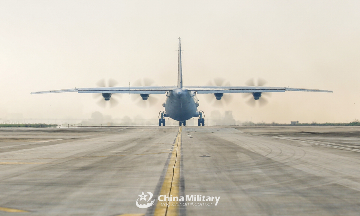 An anti-submarine patrol aircraft attached to a naval aviation regiment under the PLA Southern Theater Command taxis to the flightline before taking off for flight training on January 6, 2022. (eng.chinamil.com.cn/Photo by Qin Qianjiang)