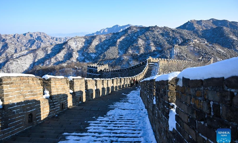 Photo taken on Feb. 14, 2022 shows the snow scenery of the Mutianyu section of the Great Wall in Beijing, capital of China.Photo:Xinhua