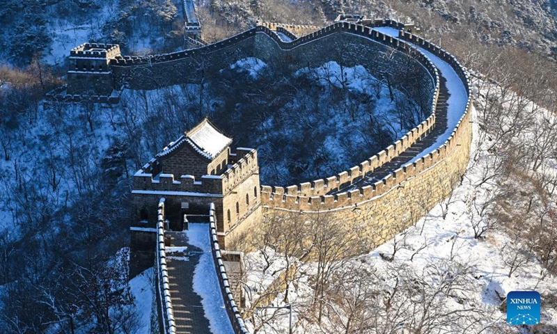 Photo taken on Feb. 14, 2022 shows the snow scenery of the Mutianyu section of the Great Wall in Beijing, capital of China.Photo:Xinhua