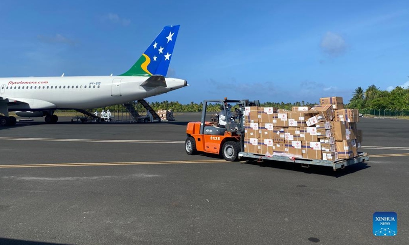 Anti-epidemic supplies provided by China arrive in Tarawa, Kiribati, Feb. 23, 2022. Anti-epidemic supplies provided by China were flown to Kiribati's capital Tarawa on Wednesday to help the South Pacific island country to cope with the COVID-19 pandemic. The medical supplies, transported by a chartered plane, include oximeters, monitors, electrocardiographs, ultrasonic diagnostic systems, masks and personal protective equipment (PPE), according to the Chinese Embassy in Kiribati. (Photo: Xinhua)