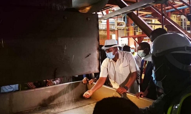 This file photo shows representatives from Ethiopian and Chinese side visit the workplace of Tana Beles No.1 sugar factory in Amhara regional state, Ethiopia, on June 6, 2021.Photo:Xinhua