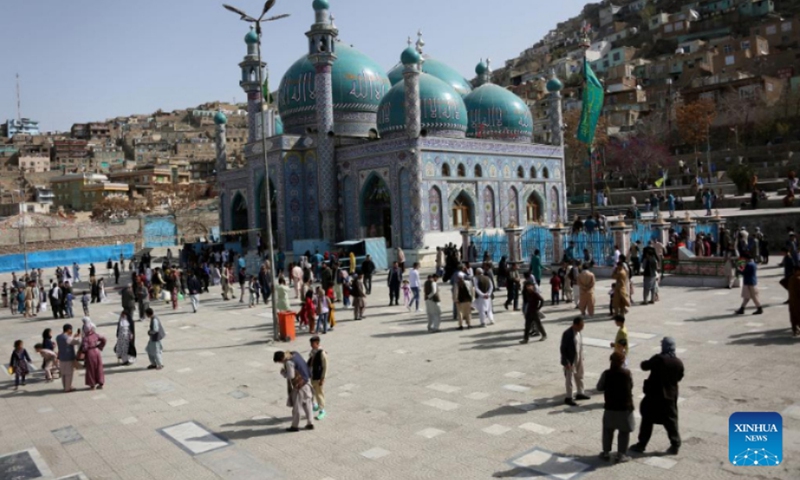 People gather at the Sakhi Shrine during the celebration of annual Nawroz festival in Kabul, capital of Afghanistan, March 21, 2022.(Photo: Xinhua)