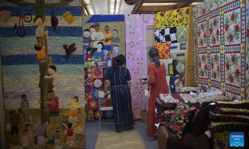 People visit the 22nd Jakarta International Handicraft Trade Fair 2022 in Jakarta, Indonesia, March 23, 2022.(Photo: Xinhua)