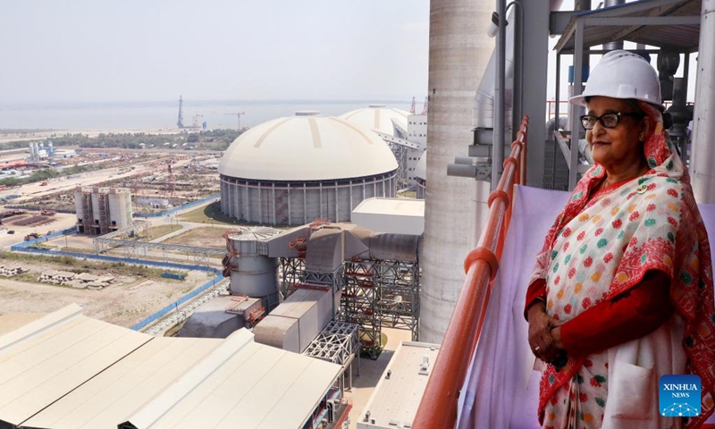 Bangladeshi Prime Minister Sheikh Hasina views the China-funded 1,320 MW ultra-supercritical coal-fired power plant in Patuakhali, Bangladesh, March 21, 2022. Bangladesh has moved to a new era by attaining 100 percent electricity coverage in the country with the inauguration of the first China-funded eco-friendly mega power plant at Payra in Patuakhali district, some 204 km south of the capital Dhaka.(Photo: Xinhua)