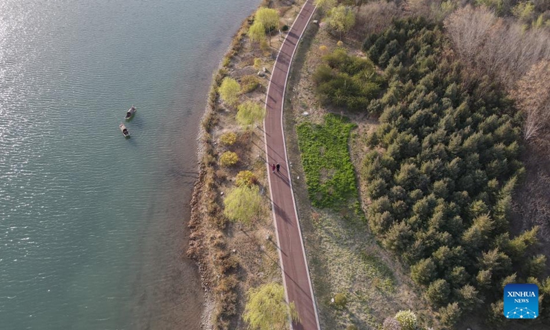 Aerial photo taken on April 18, 2022 shows the scenery of a national wetland park in Zhangye, northwest China's Gansu Province. (Xinhua/Zhang Zhimin)