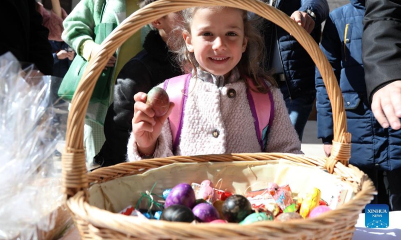 Eggs are seen during the Easter egg tapping event in Vodice, Croatia, April 17, 2022.Photo:Xinhua