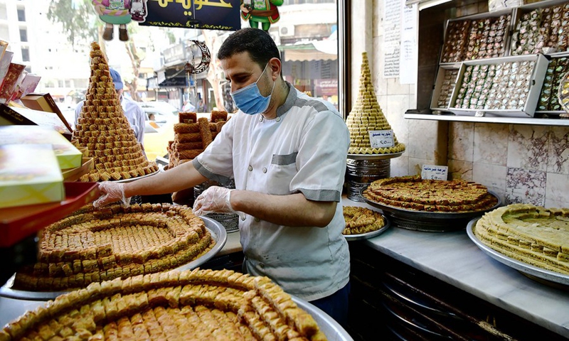 popular-eid-al-fitr-food-becomes-less-affordable-in-syria-as-economy