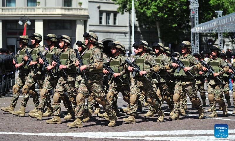 Georgian military personnel participate in the parade to celebrate Georgia's Independence Day at the Freedom Square in Tbilisi, capital of Georgia, on May 26, 2022.(Photo: Xinhua)