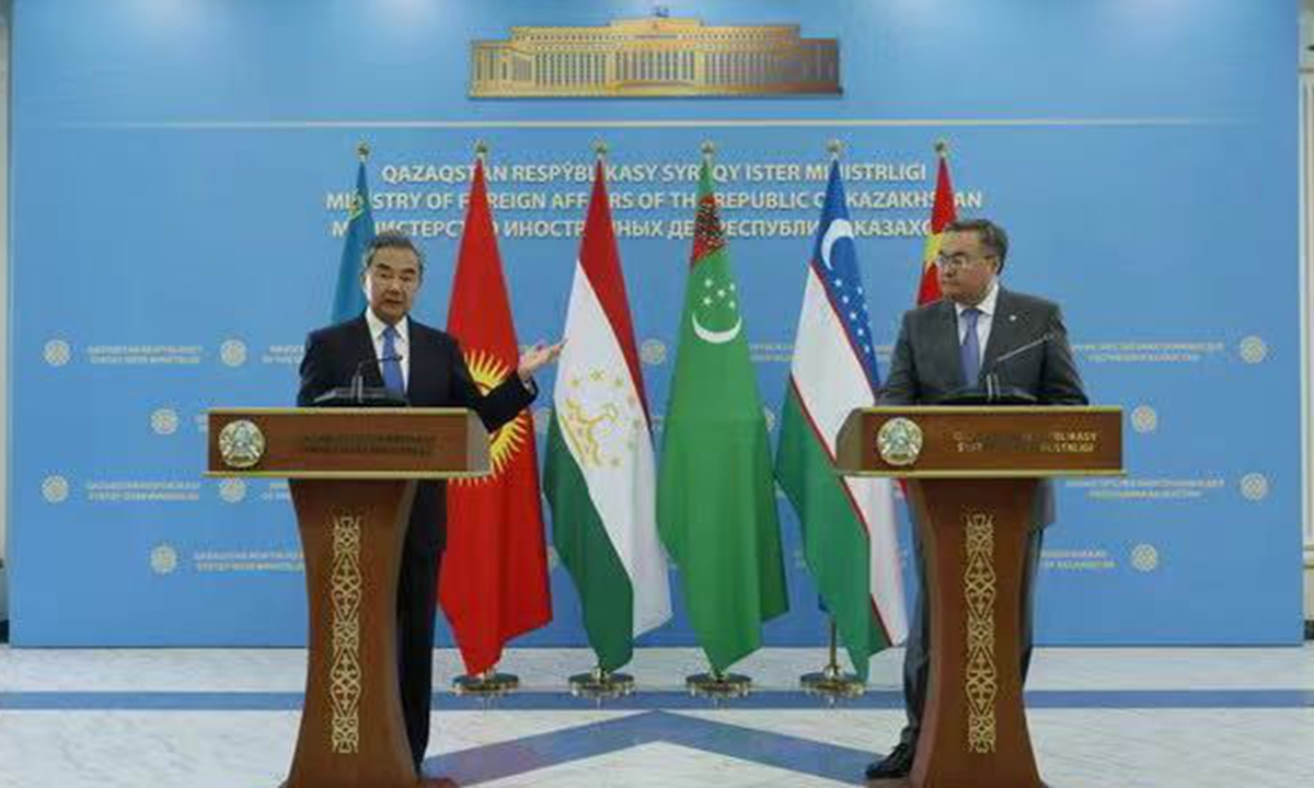 On June 8, 2022, State Councilor and Foreign Minister Wang Yi attended the third China+Central Asia (C+C5) Foreign Ministers' Meeting in Nur-Sultan. After the meeting, Wang Yi and Kazakh Deputy Prime Minister and Foreign Minister Mukhtar Tileuberdi jointly met the press. Photo: Chinese Foreign Ministry