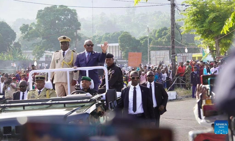 Comorian President Azali Assoumani (C) inspects the army during a celebration of the 47th anniversary of the country's independence in Moroni, the Comoros, on July 6, 2022.(Photo: Xinhua)