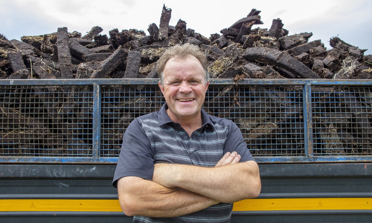 Barroughter And Clonmoylan Bogs Action Group - Avoid buying these German Lignite  briquettes for the sake of the Irish Environment. Instead support the fuel  merchants that sell Turf and Irish Peat Briquettes.