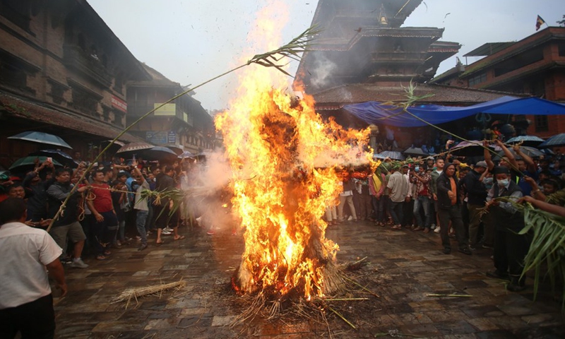 People observe the Ghantakarna Festival in Bhaktapur, Nepal, on July 26, 2022.(Photo: Xinhua)