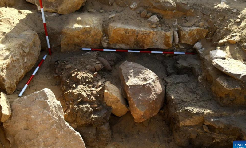 Photo taken on July 30, 2022 shows the archaeological site of a mud-brick building unveiled under the temple of King Nyuserre in Abusir region, south of Cairo, Egypt. Photo: Xinhua