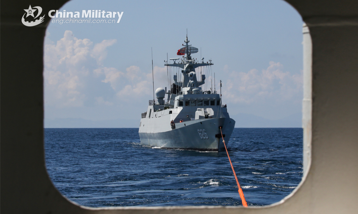 The frigate Wuzhou (Hull No. 626) attached to a frigate flotilla of the navy under the PLA Southern Theater Command sails ahead on tow by a towing cable during a maritime combat training exercise in mid-July, 2022. Photo:China Military