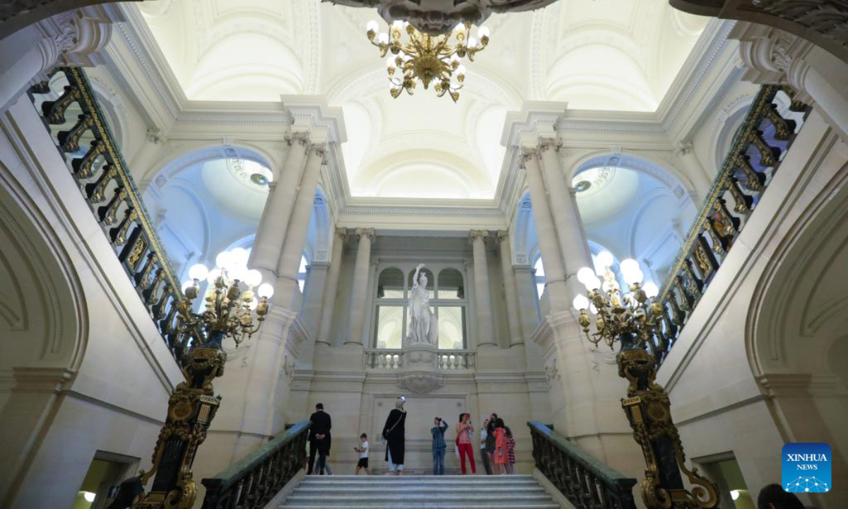 Tourists visit the Royal Palace in Brussels, Belgium, Aug 5, 2022. As its annual tradition, the Royal Palace of Brussels opens to the public from July 23 to Aug 28 this year. Photo:Xinhua