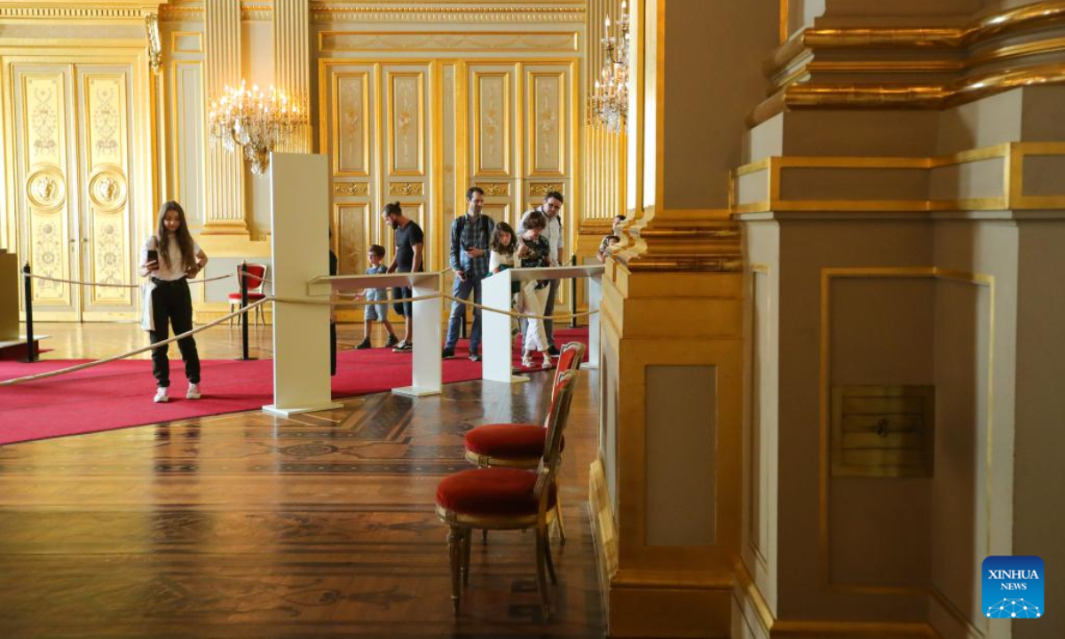 Tourists visit the Royal Palace in Brussels, Belgium, Aug 5, 2022. As its annual tradition, the Royal Palace of Brussels opens to the public from July 23 to Aug 28 this year. Photo:Xinhua