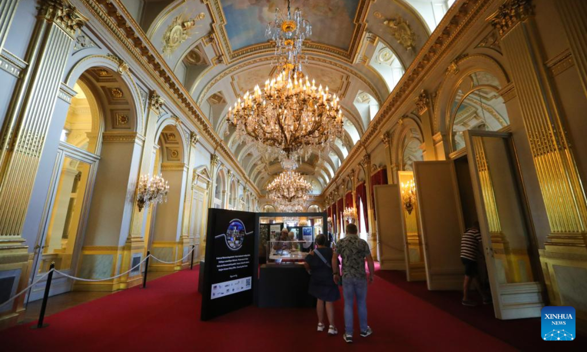 Tourists visit the Royal Palace in Brussels, Belgium, Aug 5, 2022. As its annual tradition, the Royal Palace of Brussels opens to the public from July 23 to Aug 28 this year. Photo:Xinhua