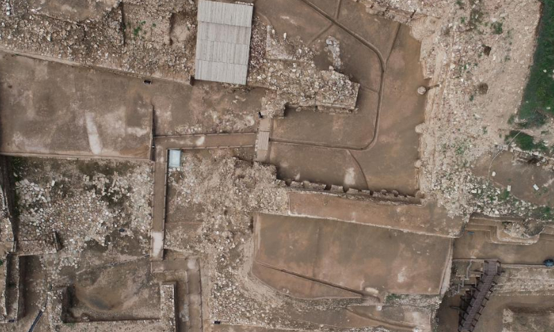 Aerial photo taken on Aug. 6, 2022 shows a view of the Shimao ruins, an important prehistoric site in Shenmu City, northwest China's Shaanxi Province. Photo: Xinhua