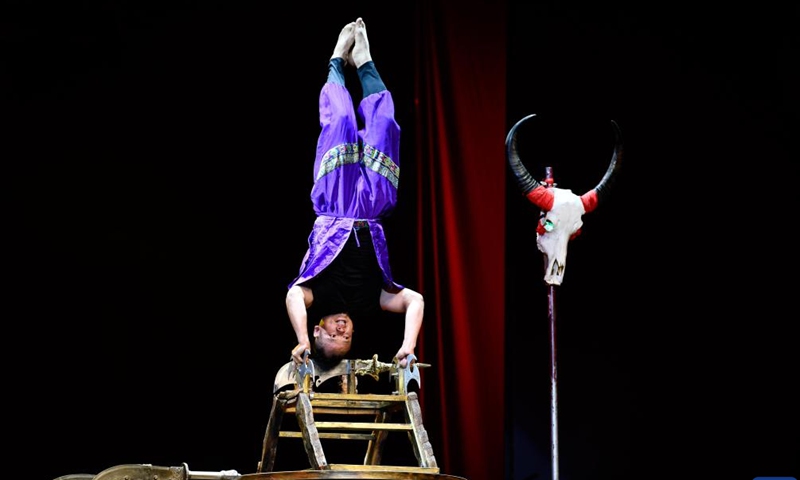 An actor performs in the show Colorful Guizhou Style at Guiyang Grand Theatre in Guiyang, southwest China's Guizhou Province, July 30, 2022. Photo:Xinhua