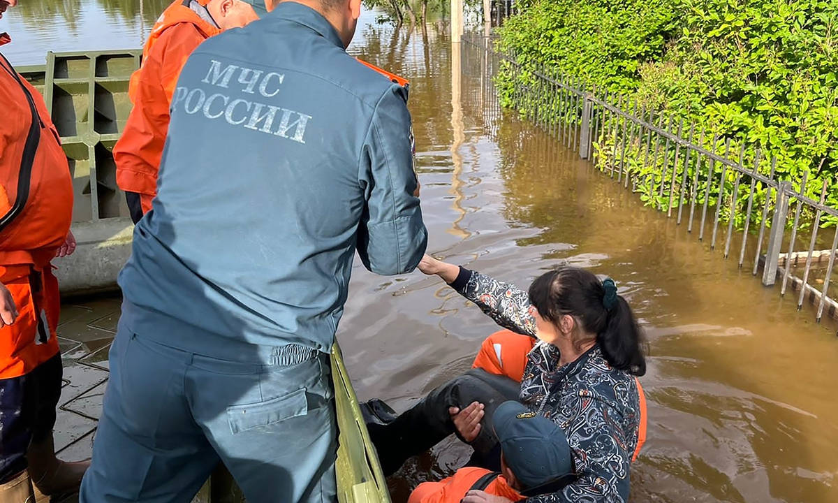 Rescue work - Global Times