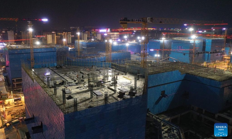 Aerial photo taken on Aug. 17, 2022 shows a construction site in Rongdong area of Xiongan New Area, north China's Hebei Province. (Xinhua/Zhu Xudong)