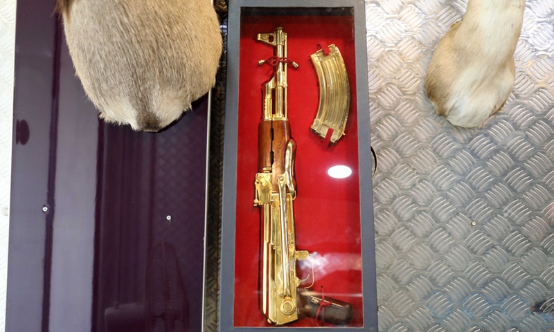 A gun on display at a weapons shop in the Mansour district of western Baghdad. (Photo: Xinhua)